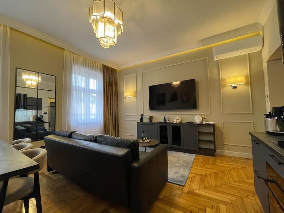Crown Pearl - Wonderful Apartment, 110Scm, 4 Rooms Kraków Exteriör bild