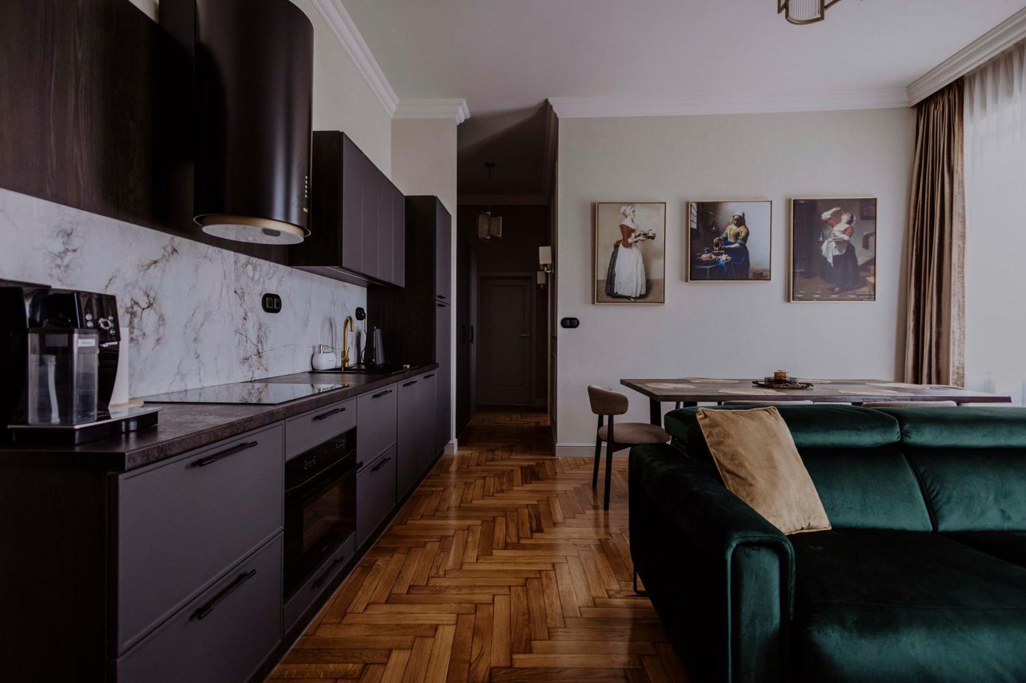 Crown Pearl - Wonderful Apartment, 110Scm, 4 Rooms Kraków Exteriör bild
