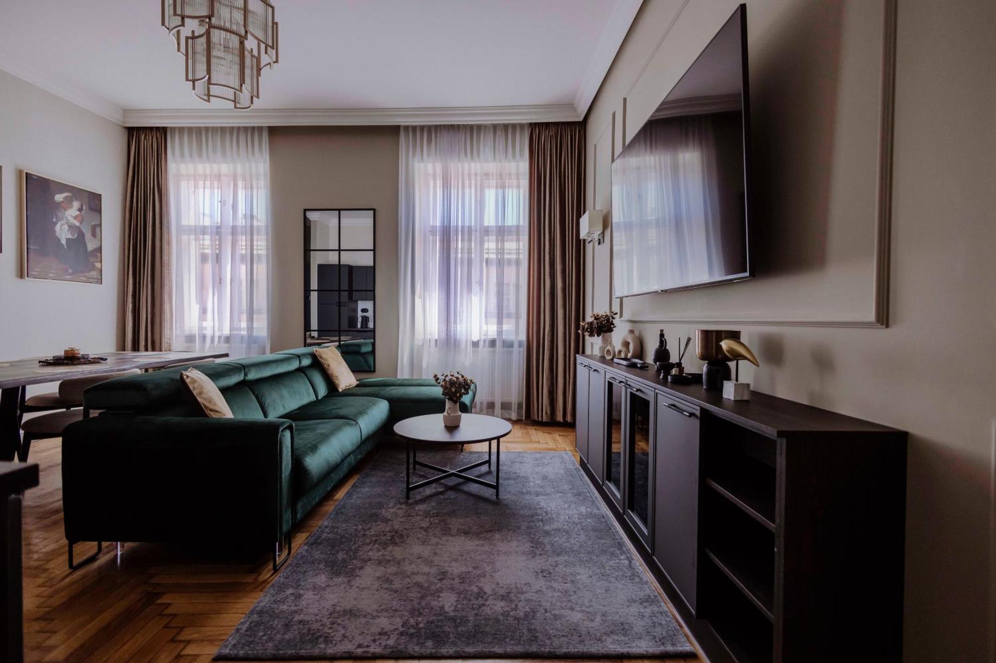 Crown Pearl - Wonderful Apartment, 110Scm, 4 Rooms Kraków Exteriör bild